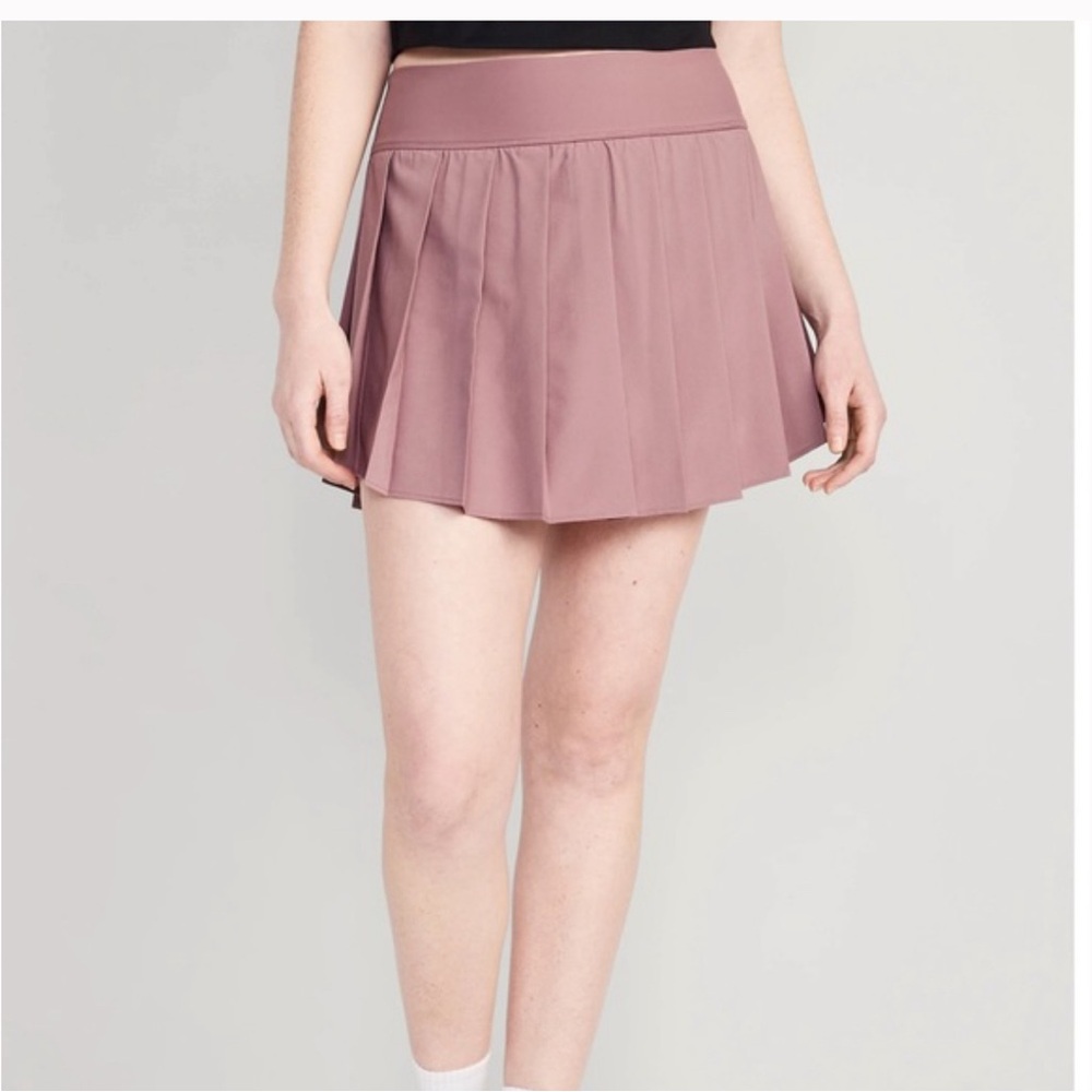 OLD NAVY HIGH WAISTED STRETCH TECH PLEATED 2 IN 1 SKORT SIZE SMALL NWT MAUVE